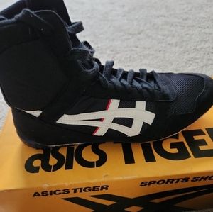 Vintage ASICS Tiger Men's Lyte Flex wrestling shoes Size 8.5